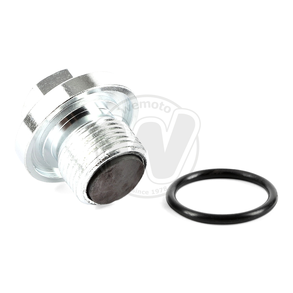 0HP8870_ab6631 two.jpg